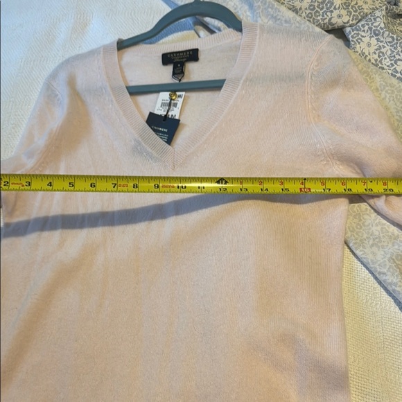 Charter Club Pink Cashmere Lightweight V-Neck Sweater - Picture 6 of 8